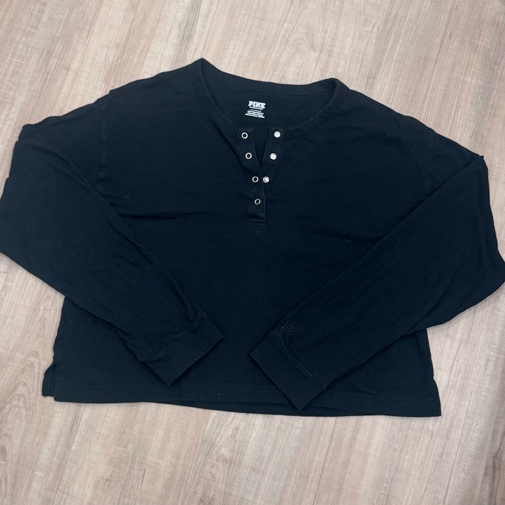 PINK Victoria's Secret Black Long Sleeve Boxy Oversized Cropped Tee